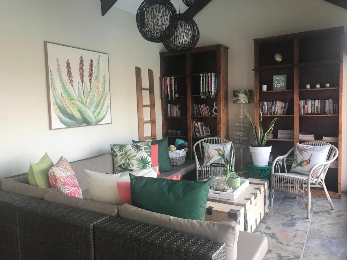 Bed and Breakfast Bokamoso Views Rustenburg Exterior foto